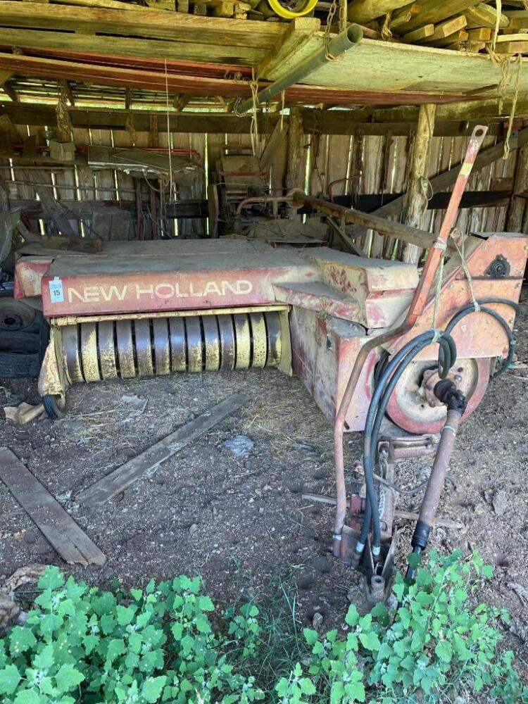 New Holland 273 Hay Baler (Buyer Responsible For Removal)