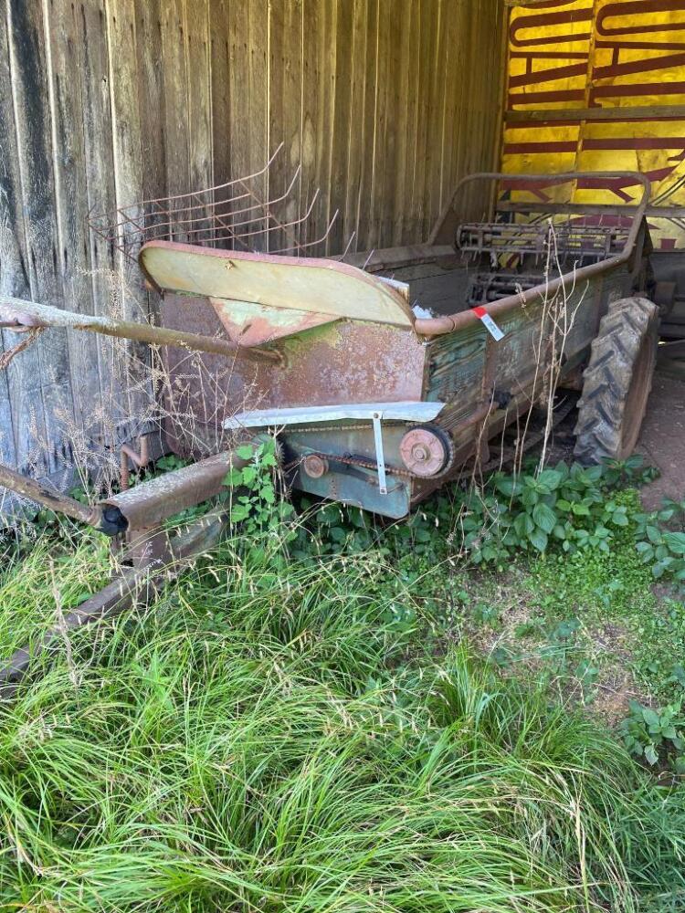 John Deere Vintage Manure Spreader Trailer (Buyer Responsible For Removal)