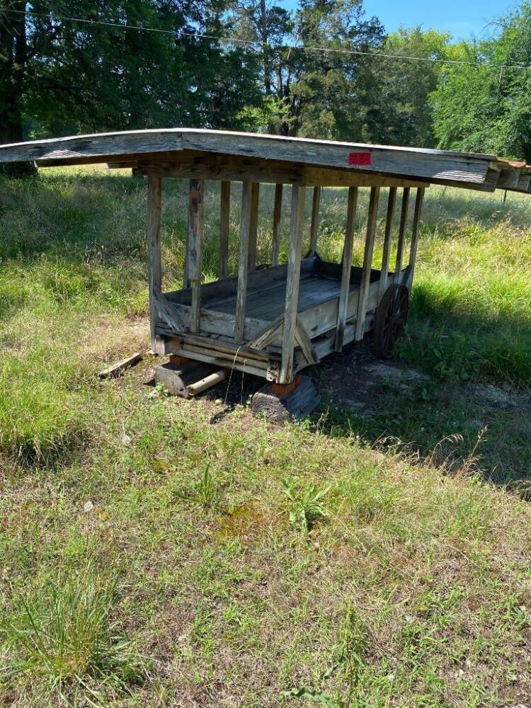 Portable Hay Feeder (Buyer Responsible For Removal)