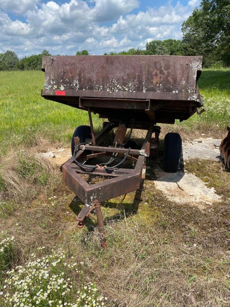 Metal Dump Trailer (Buyer Responsible For Removal)