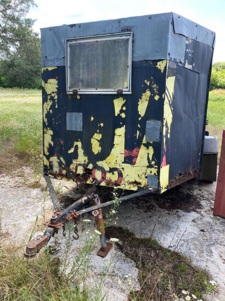 Metal Enclosed Trailer (Buyer Responsible For Removal)