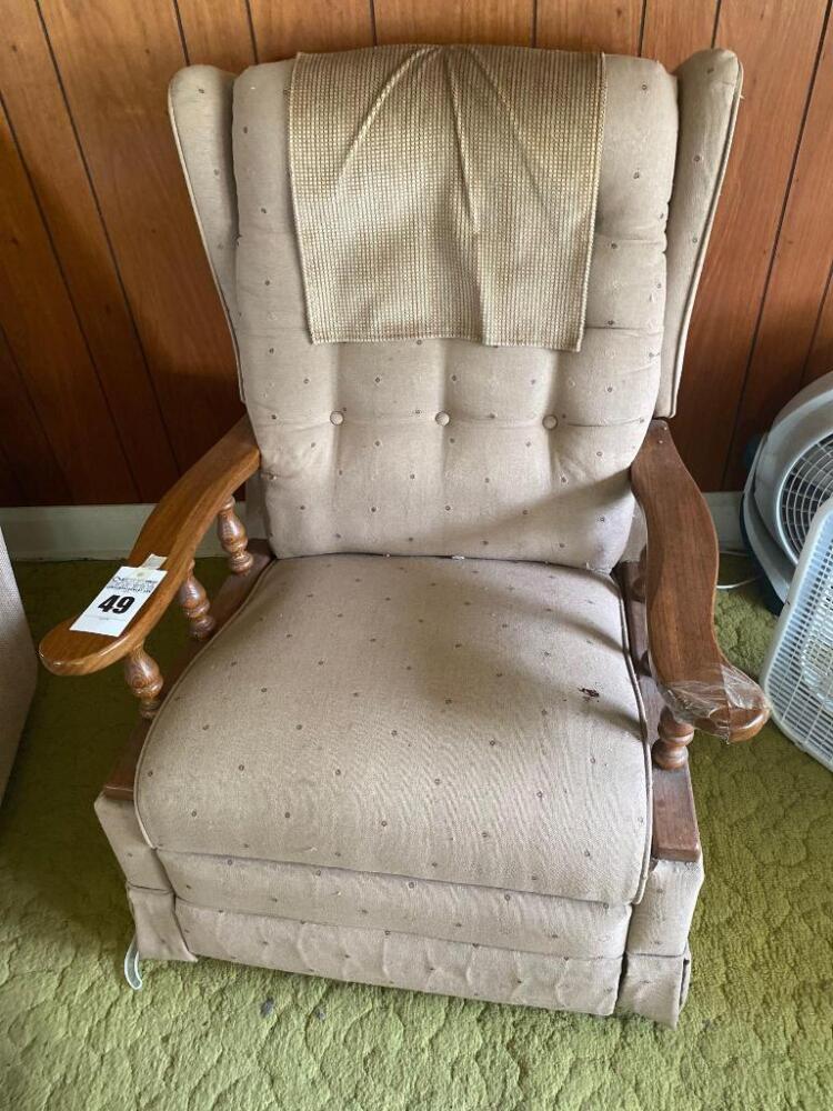 Cloth La-Z-Boy Recliner w/ Wooden Arms- 39in. T