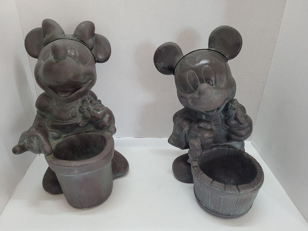 MICKEY & MINNIE FLOWER POTS, NEW WITH TAGS