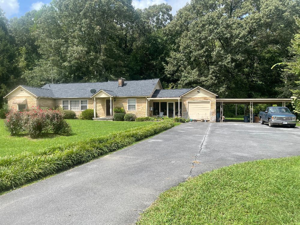 (4) Bedroom Home on 22+/- Ac  4622 Rockmart Hwy, Silver Creek, GA 30173