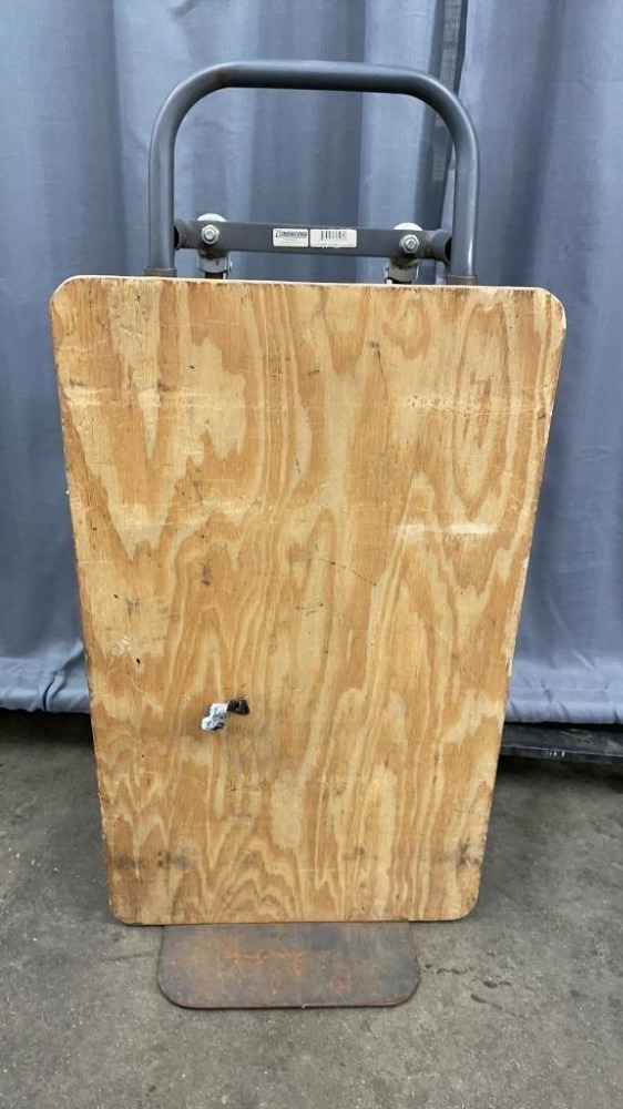 2 Wheel Dolly / Cart Has Flat Tires image