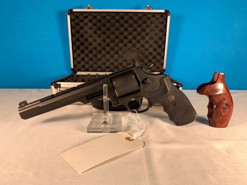 S+W 629-5 44 Magnum Hunter Plus 7 1/2"