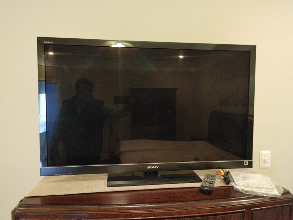 Sony Flatscreen Television