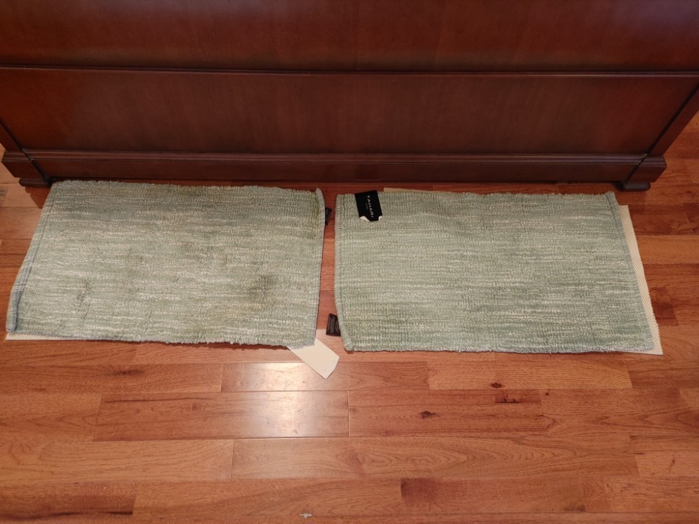 (2) Tahari Bath Mats