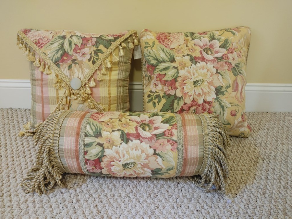 Croscill Home Floral Bedding Set