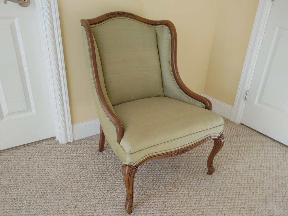 Vintage Wingback Accent Chair