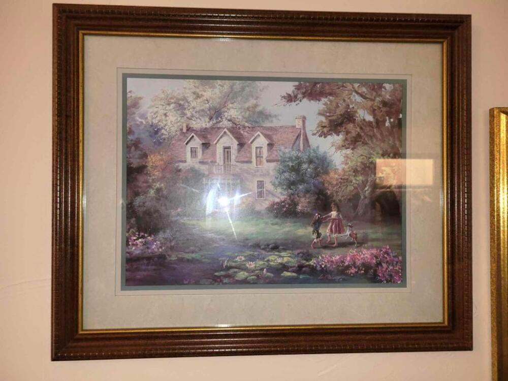 Wall prints image