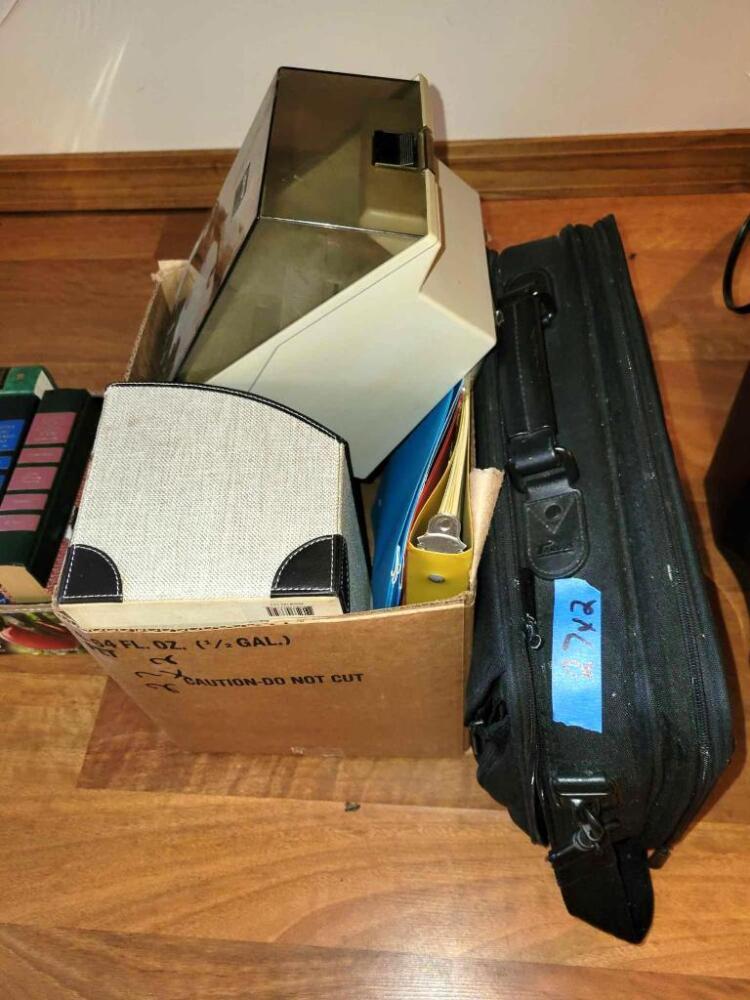 Office supplies image