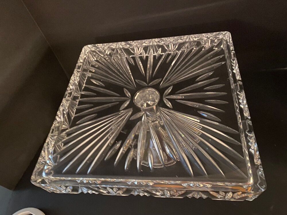 Square Cake Stand