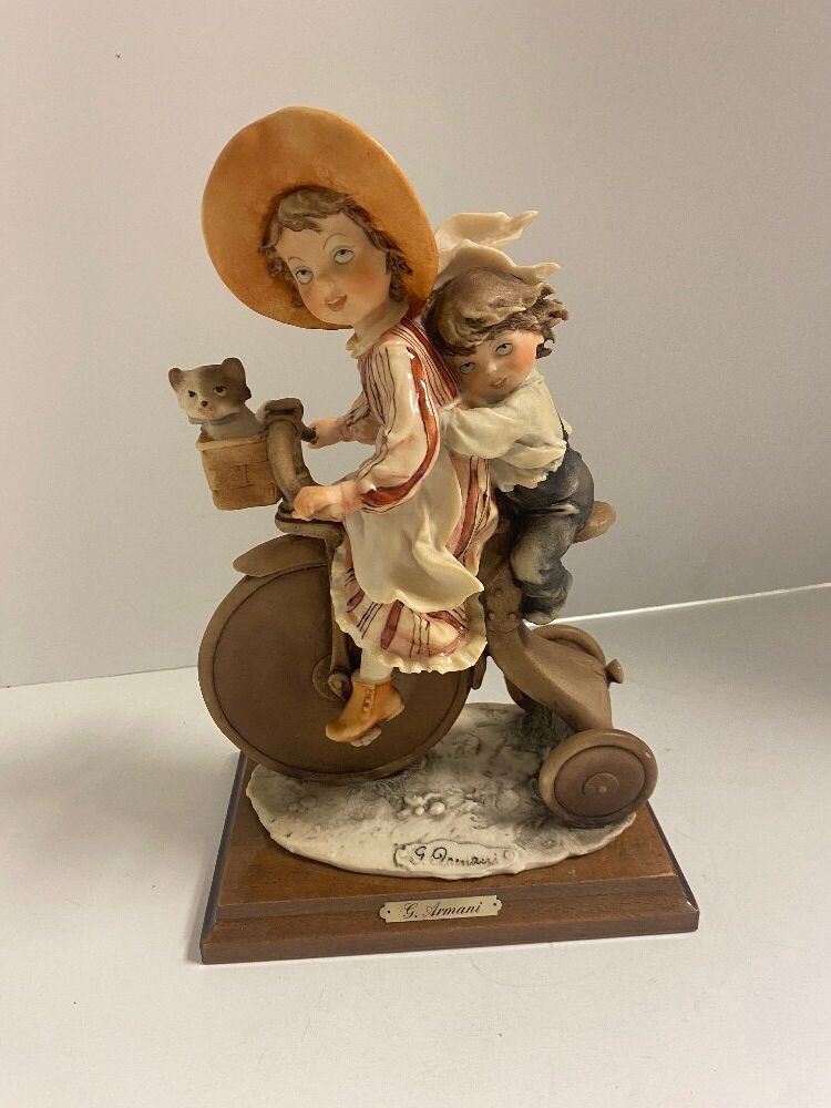 Giuseppe Armani Gulliverâ€™s Figurine