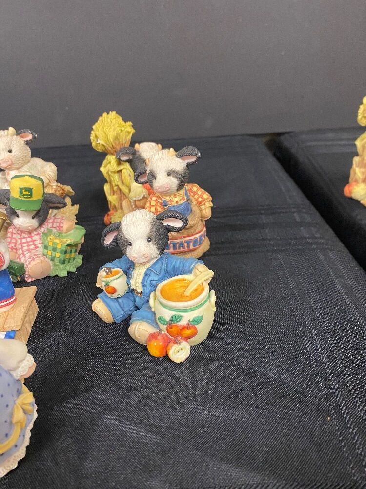 Maryâ€™s Moo Moos Collection 1