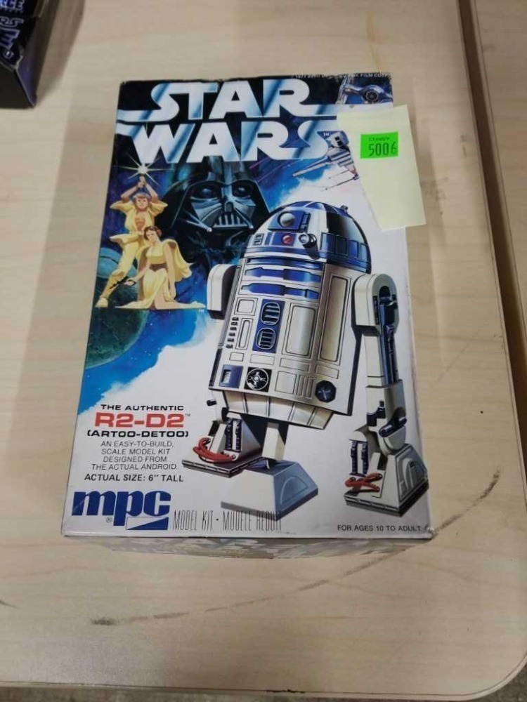 Vintage 1977 Mpc Star Wars R2d2 Kit