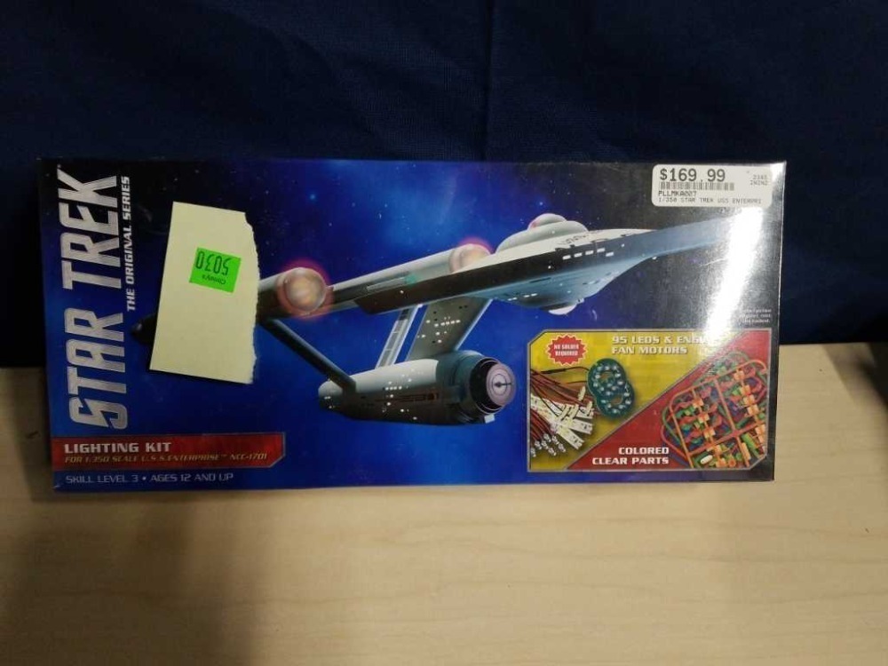 New Sealed Star Trek Uss Enterprise Lighting Kit
