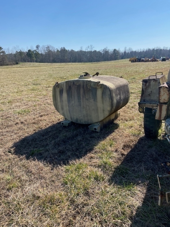 400 GAL PULL BEHIND TANK W/ ADDITIONAL TANK