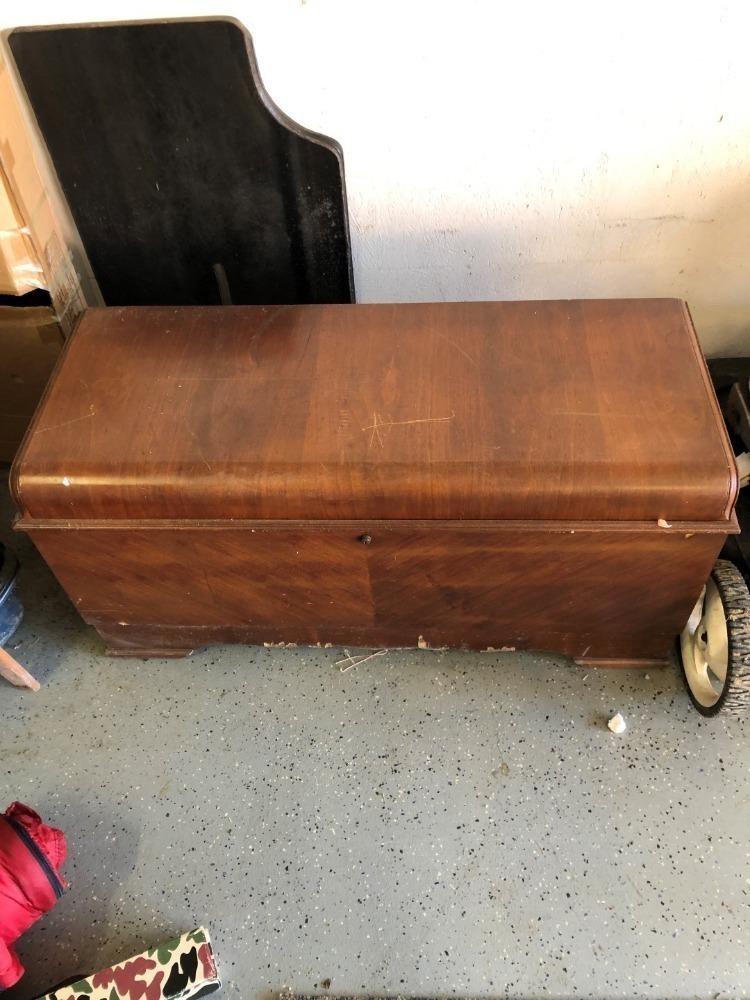 Lane Cedar Chest
