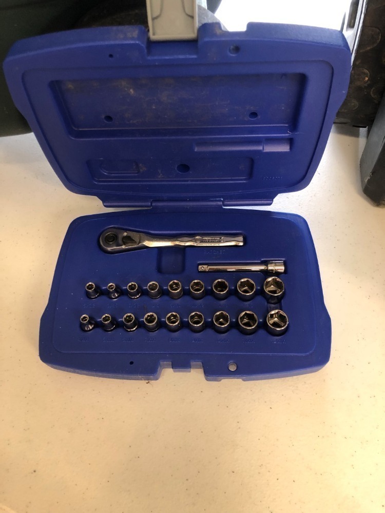 Kobalt and Husky Ratchet and Universal Socket Set