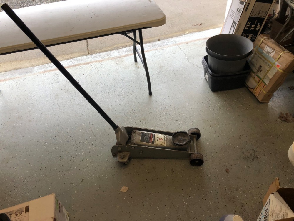 Sears 3 Ton Hydraulic Floor Jack