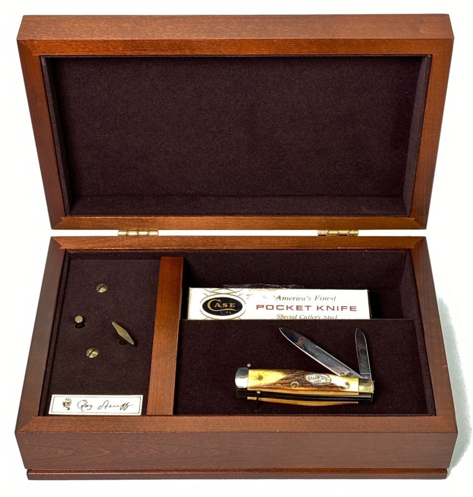 1985 Case XX 5215SS "Roy Acuff" Commemorative Knife & Display