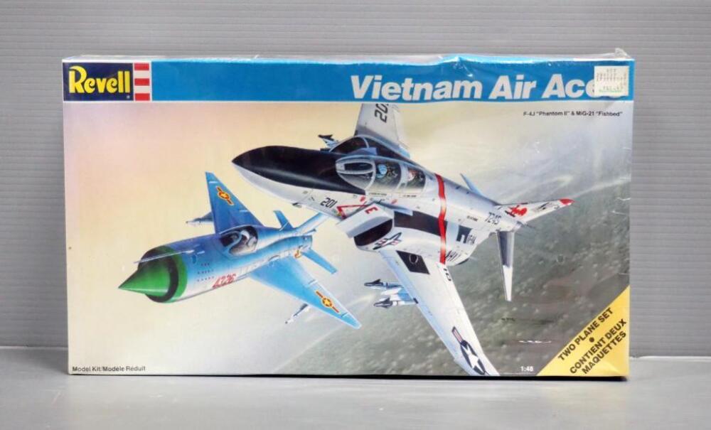 Revell 1/48 Scale Vietnam Air Aces Two Plane Model Airplane
