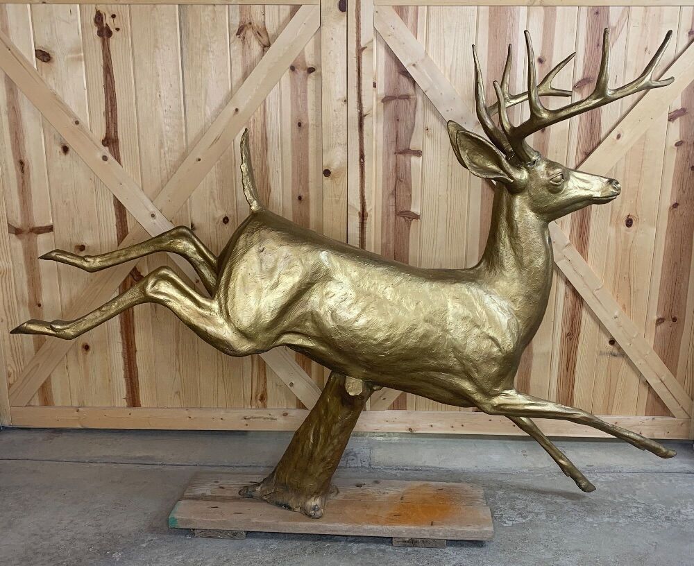 Dreyfuss John Deere Statue
