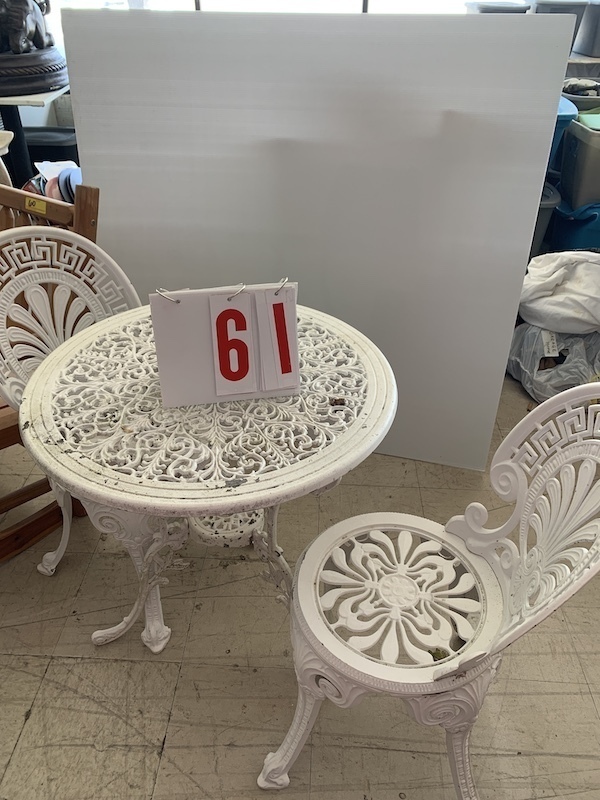Iron table and 2 chairs