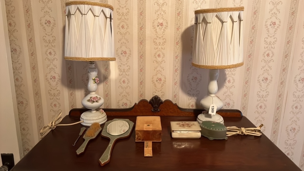 Vintage Lamps and Vanity Set