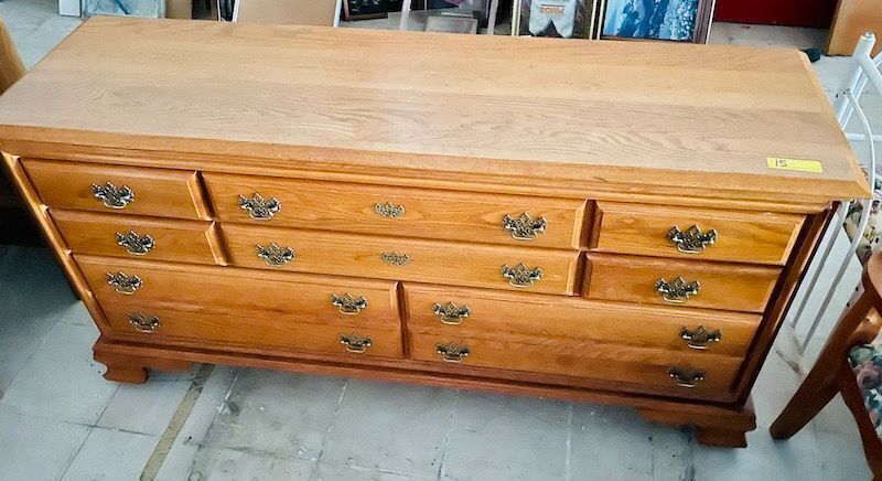 Dresser (drawers are not missing) new pic coming