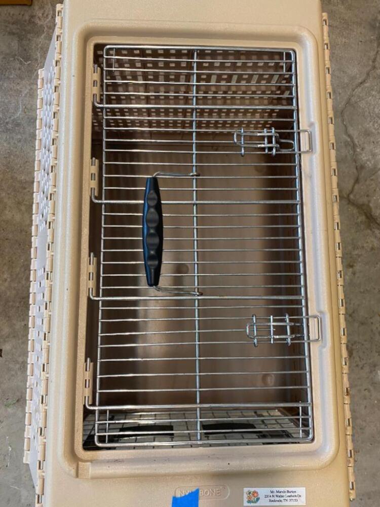 Nylabone Collapsible Pet Crate