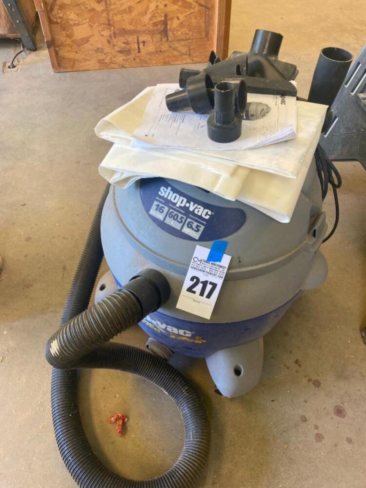 Shop Vac 16 Gallon Vacuum