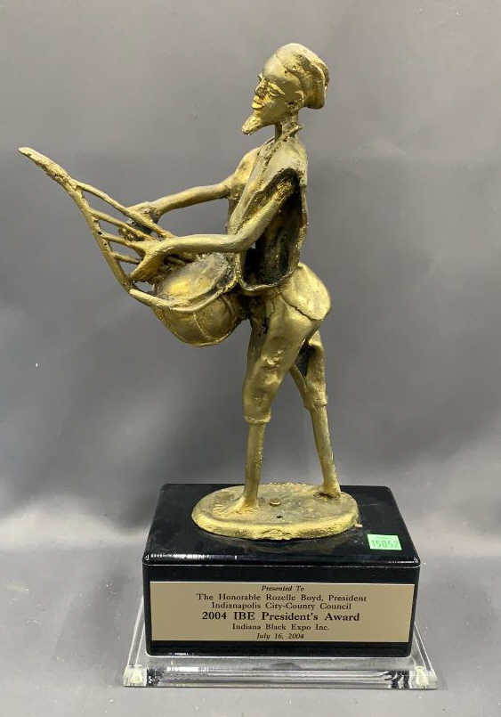 " Male Carrying The Kora " Statue, Personalized