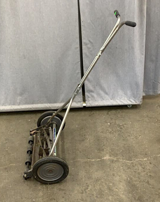 American Lawn Mower Push Mower