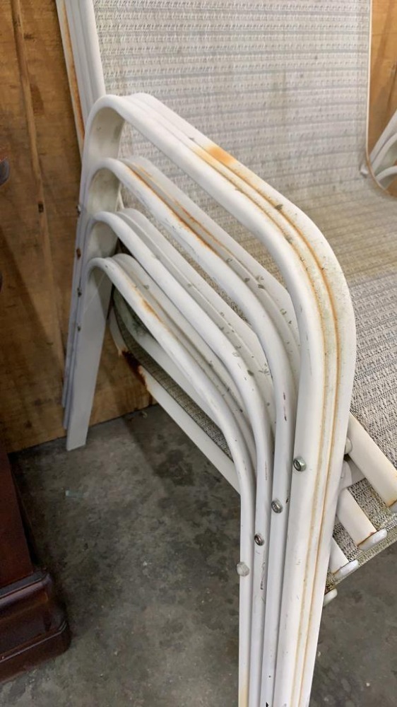 4 Outdoor Chairs