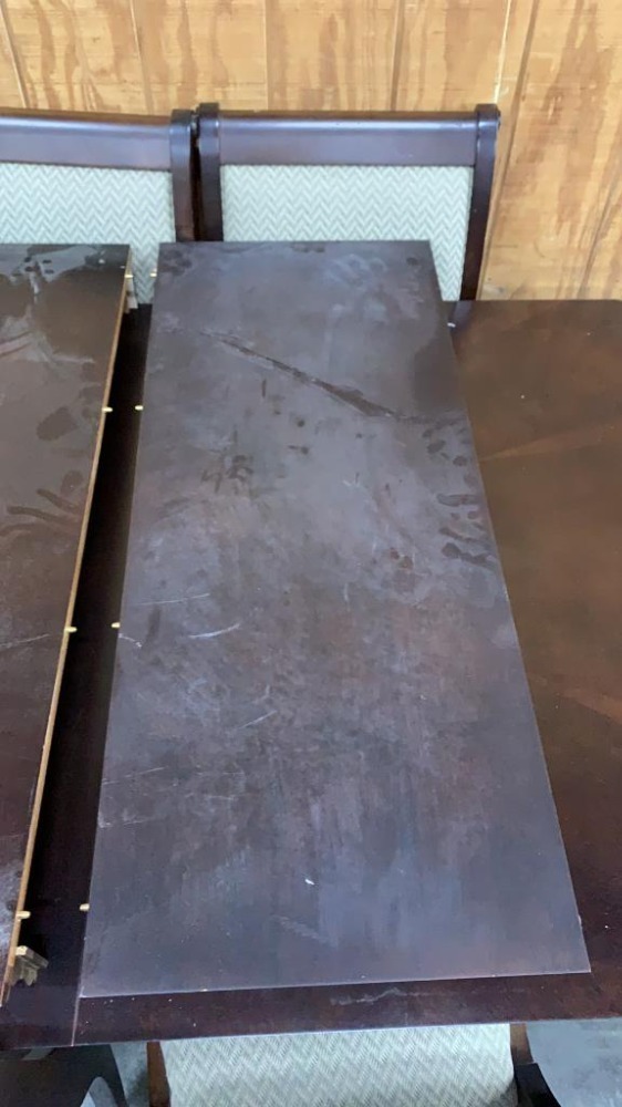 Dining Table, 6 Bassett Chairs, 2 18" Leaves