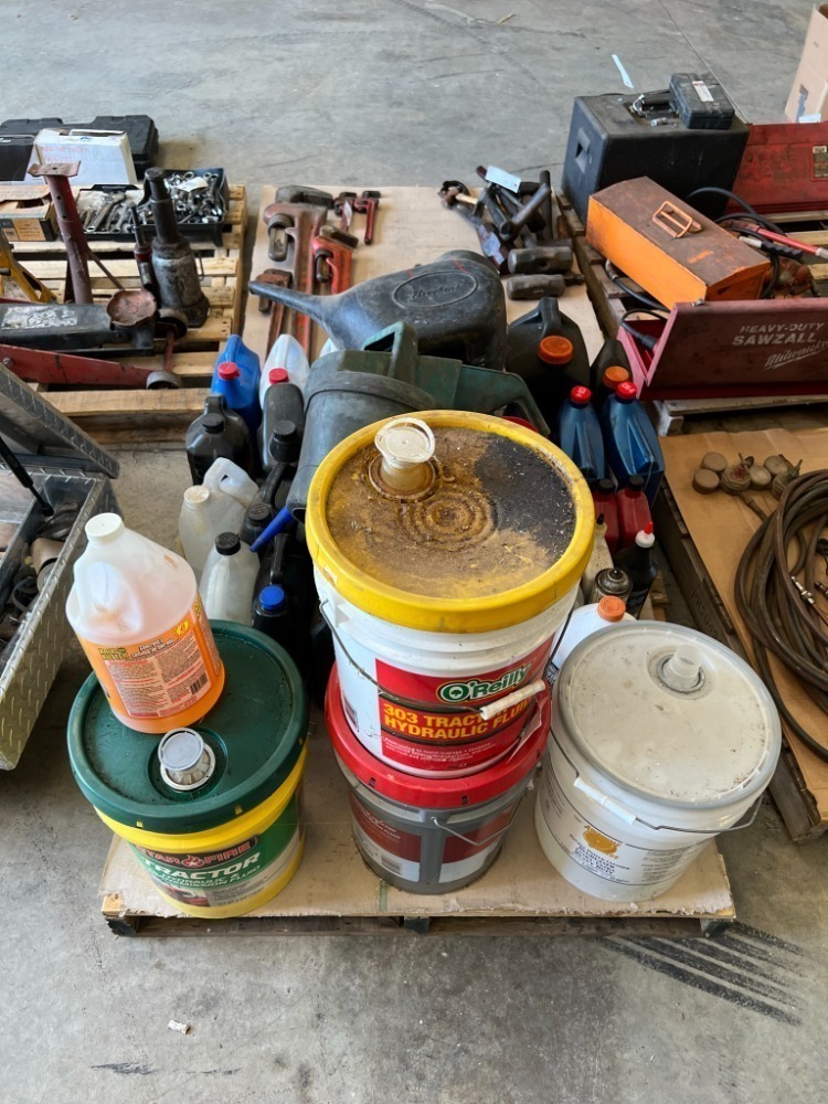 Assorted Motor Oil Hydraulic & Transmission Fluid
