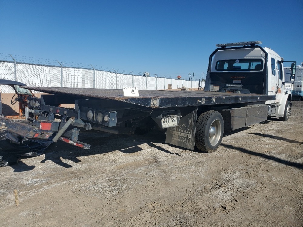 2018 Freightliner M2, 372, 986 Miles, VIN# 3ALACWDT7HDHY0771,  New Turbo Def been gone through, In The Ditch Boxes