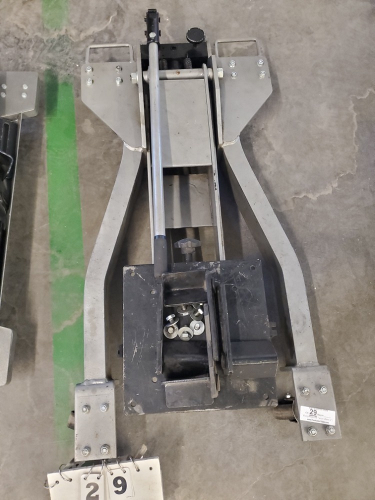 Transmission jack
