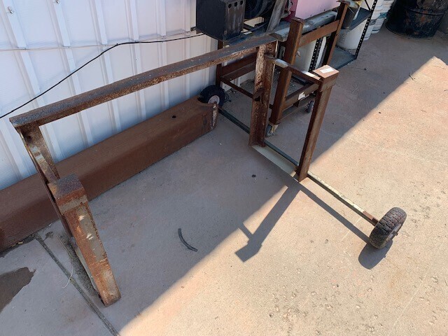 Misc Metal Rack On Wheels image