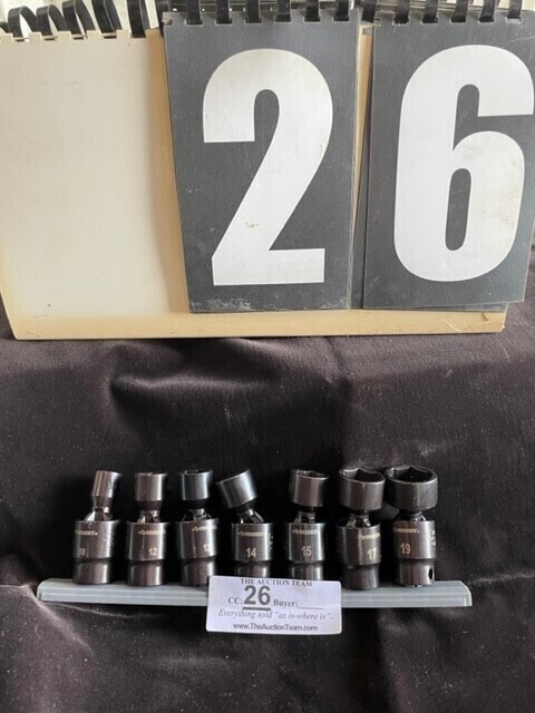 Husky Metric Swivel Socket Set image