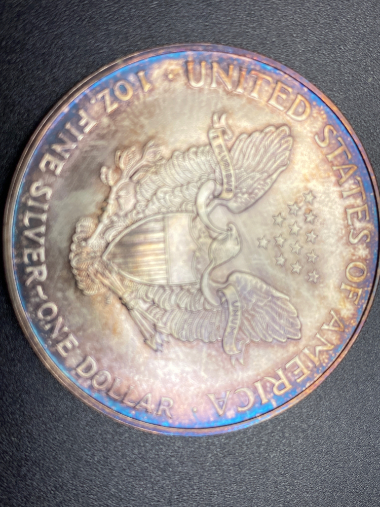 1995 WALKING LIBERTY SILVER DOLLAR