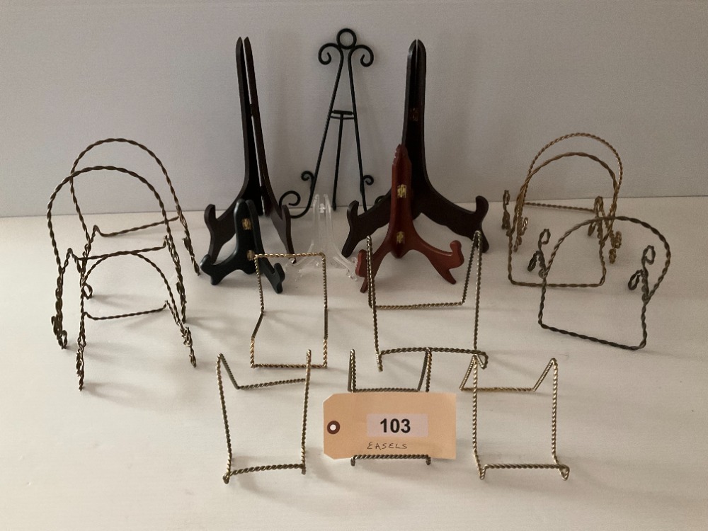 Assorted Easels