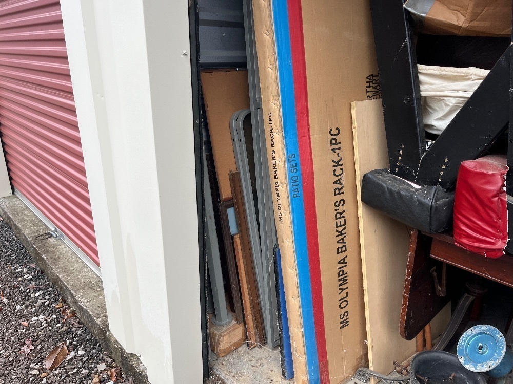 Contents Of 10'x15' Storage Unit