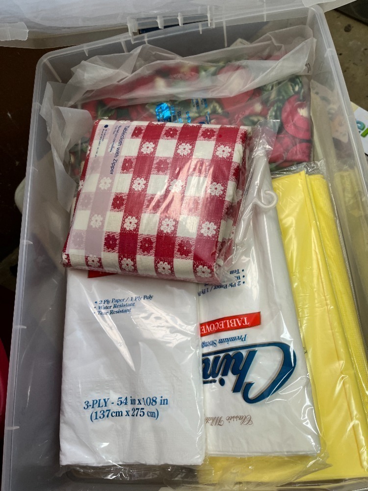 Tote with Contents, Tablecloths, 2 Totes