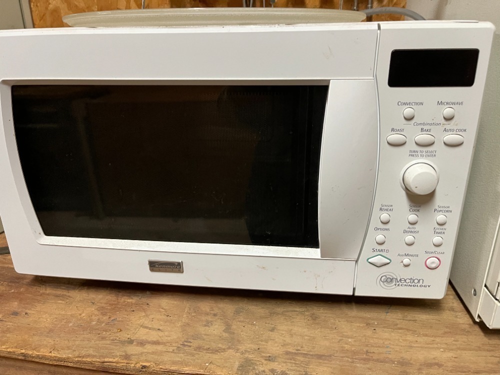 Microwave Oven