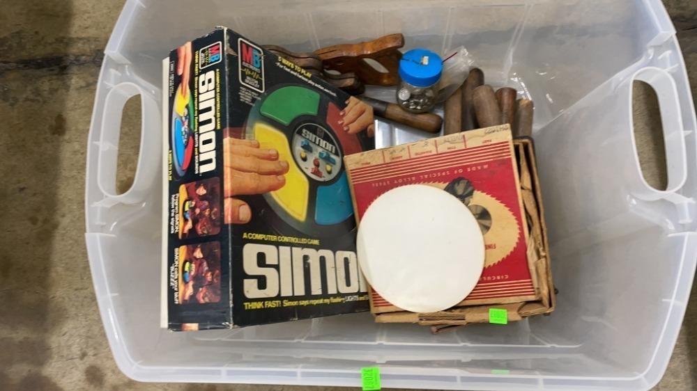 Tote Of Saw Handles, Circular Saw Blades, Misc