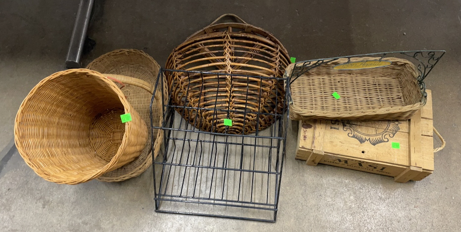 4 Baskets, Small Wooden Crate, Wire Rack
