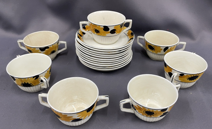 19pcs Ridgway's China Floral Motif Cups And Saucers